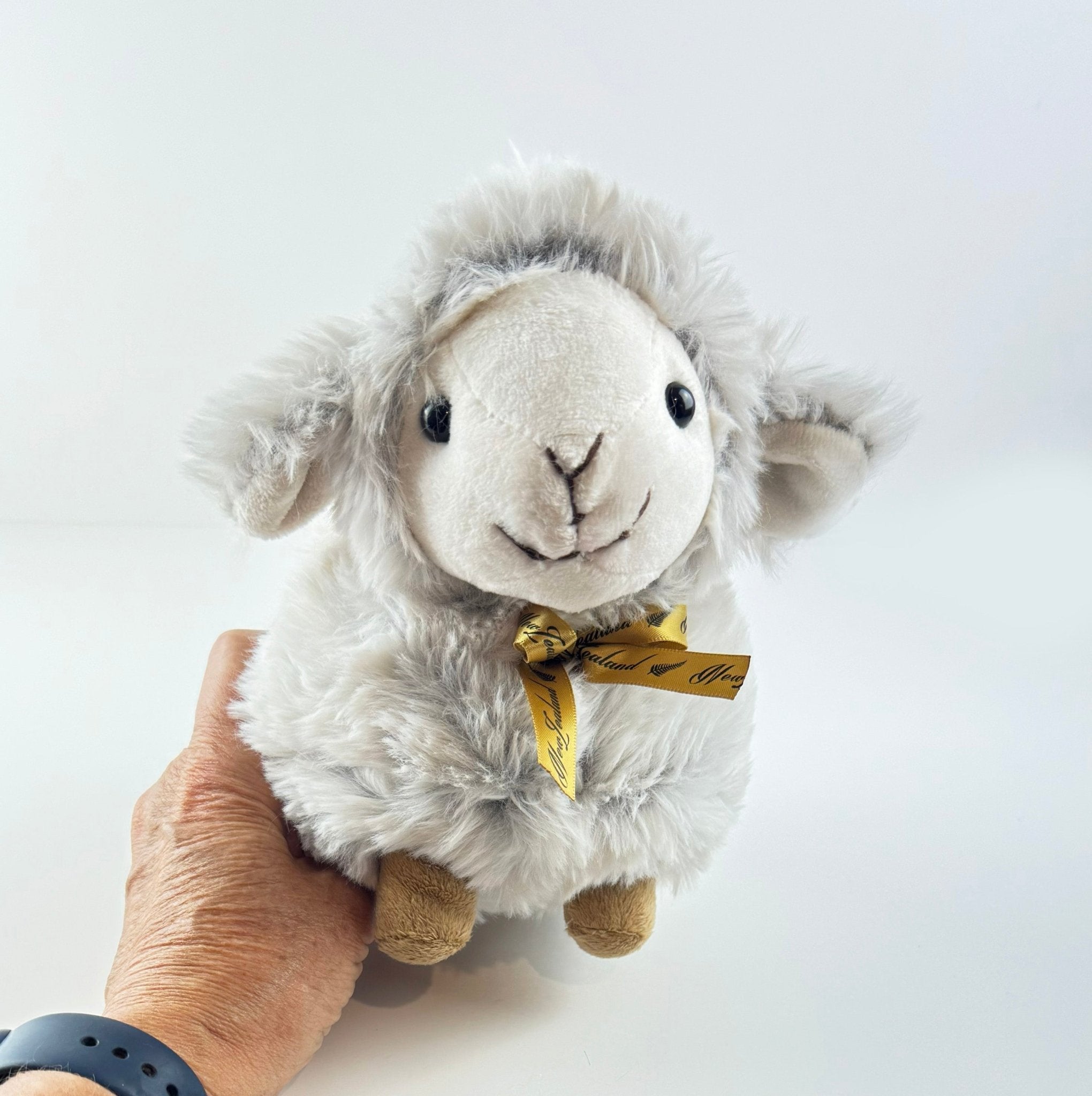 19cm Light Grey NZ Souvenir Sheep Soft Toy - Lovely Gift - ShopNZ