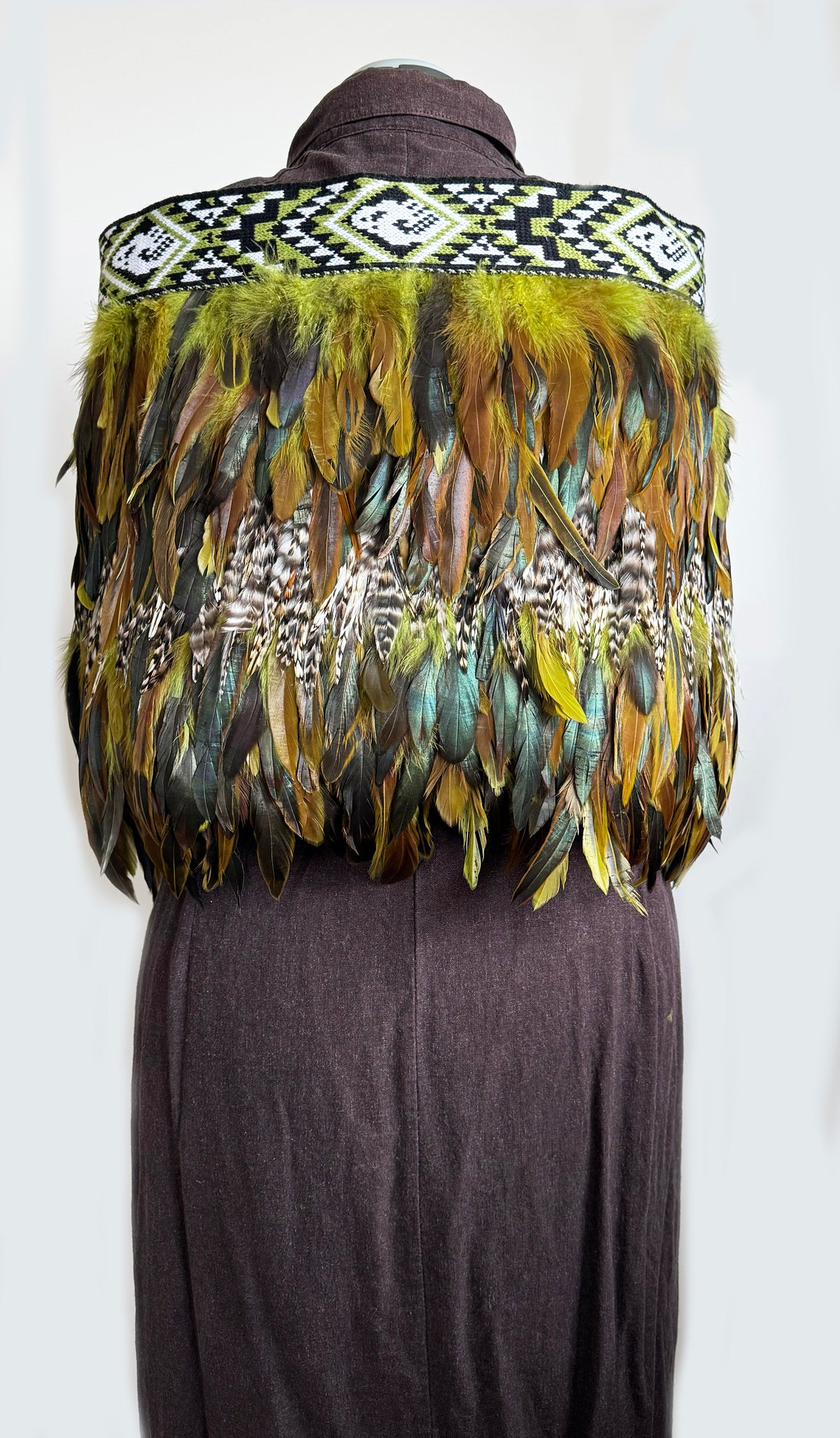 Native NZ Kākāpō Bird Feather Māori Korowai