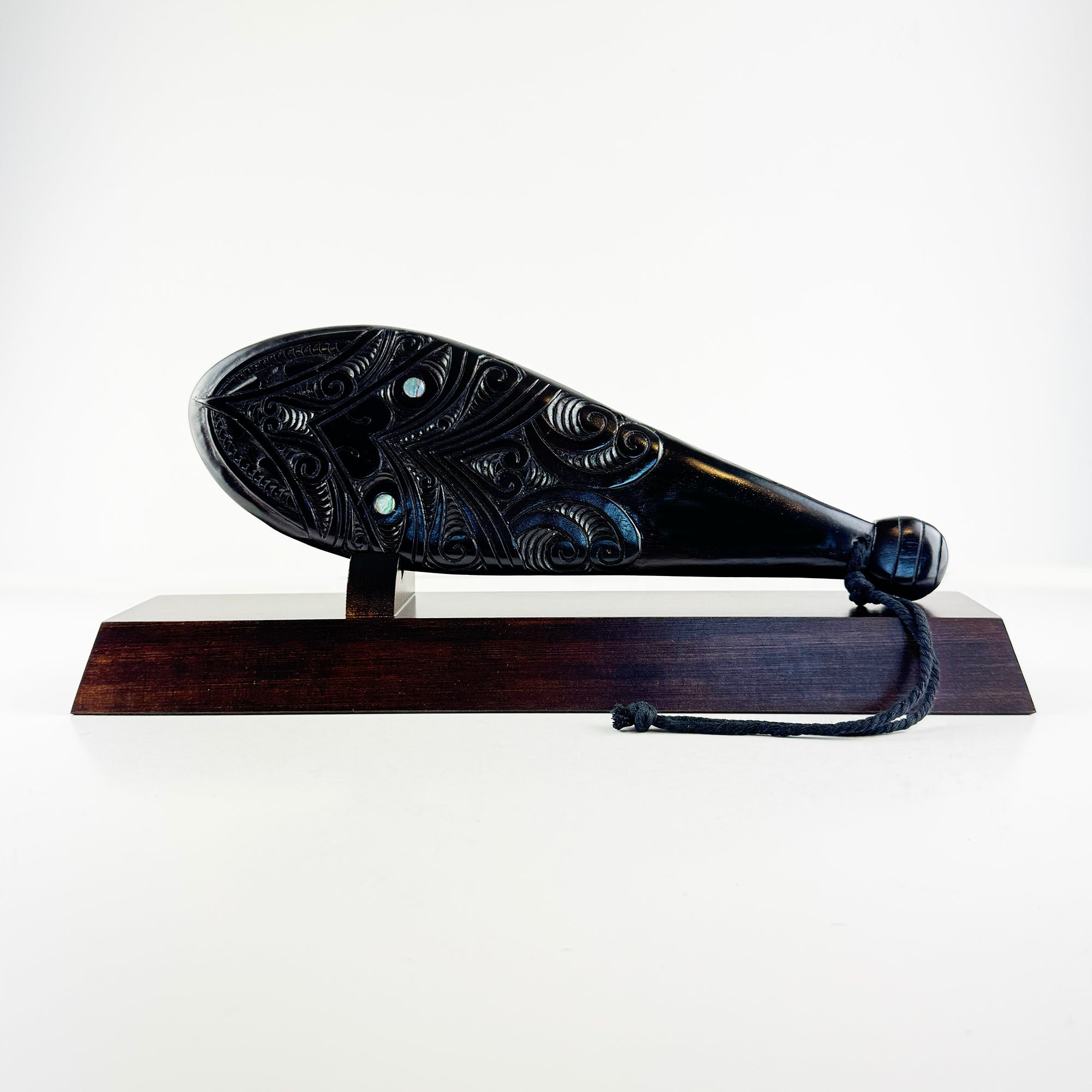 Mahogany Maori Patu