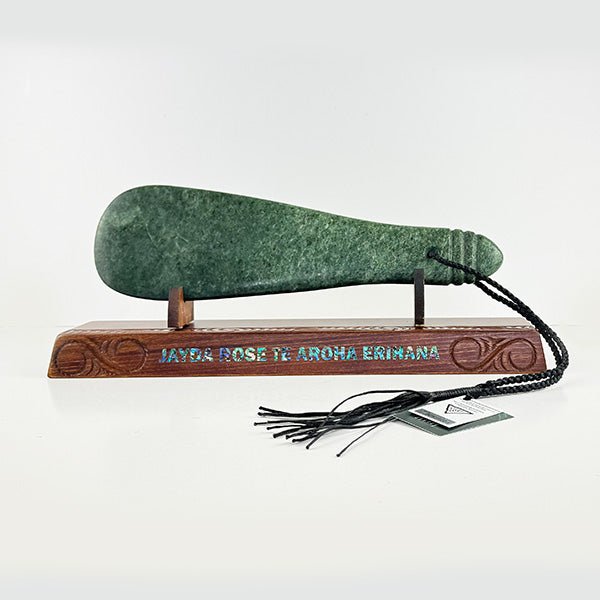 Beautiful Full Size 34.5cm Ngai Tahu Greenstone Mere - ShopNZ