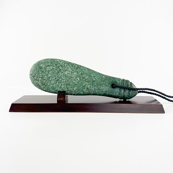 Large 27cm Ngai Tahu Greenstone Mere - ShopNZ