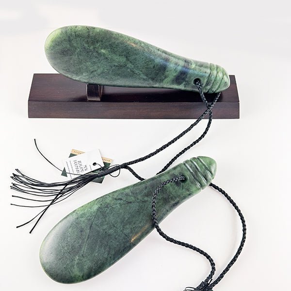 Large 27cm Ngai Tahu Greenstone Mere - ShopNZ