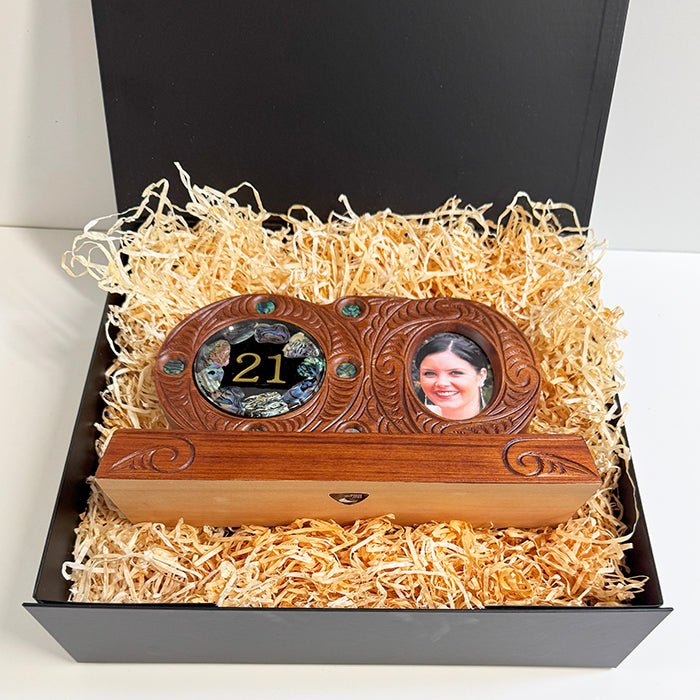 Maori 21st Birthday Key Desk Plaque - ShopNZ