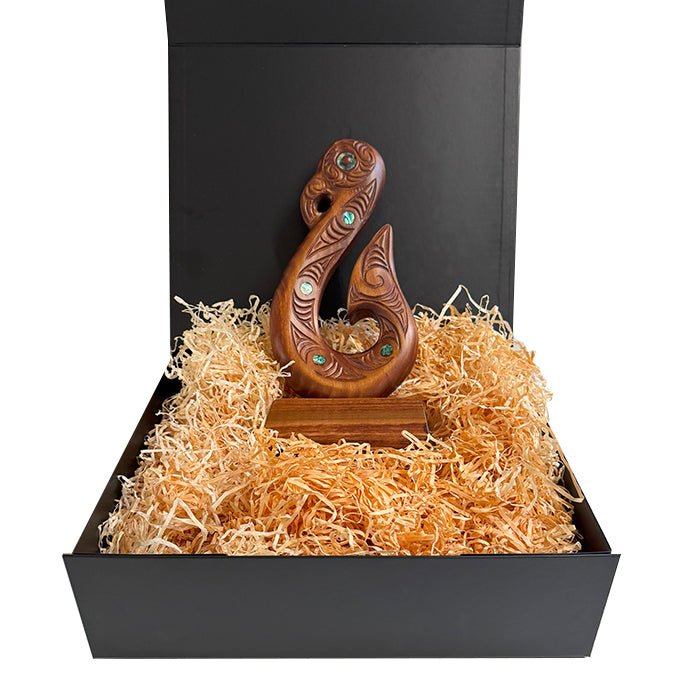 Matau Hook NZ Maori Trophy - ShopNZ