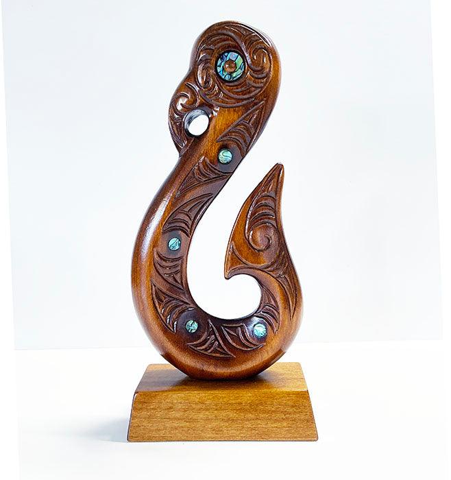 Matau Hook NZ Maori Trophy - ShopNZ