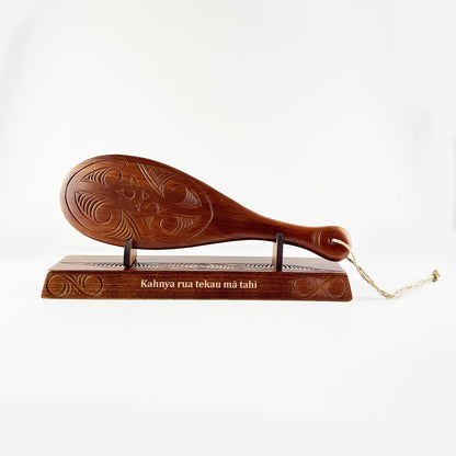 41cm Maori Patu (with Optional Stand) - ShopNZ