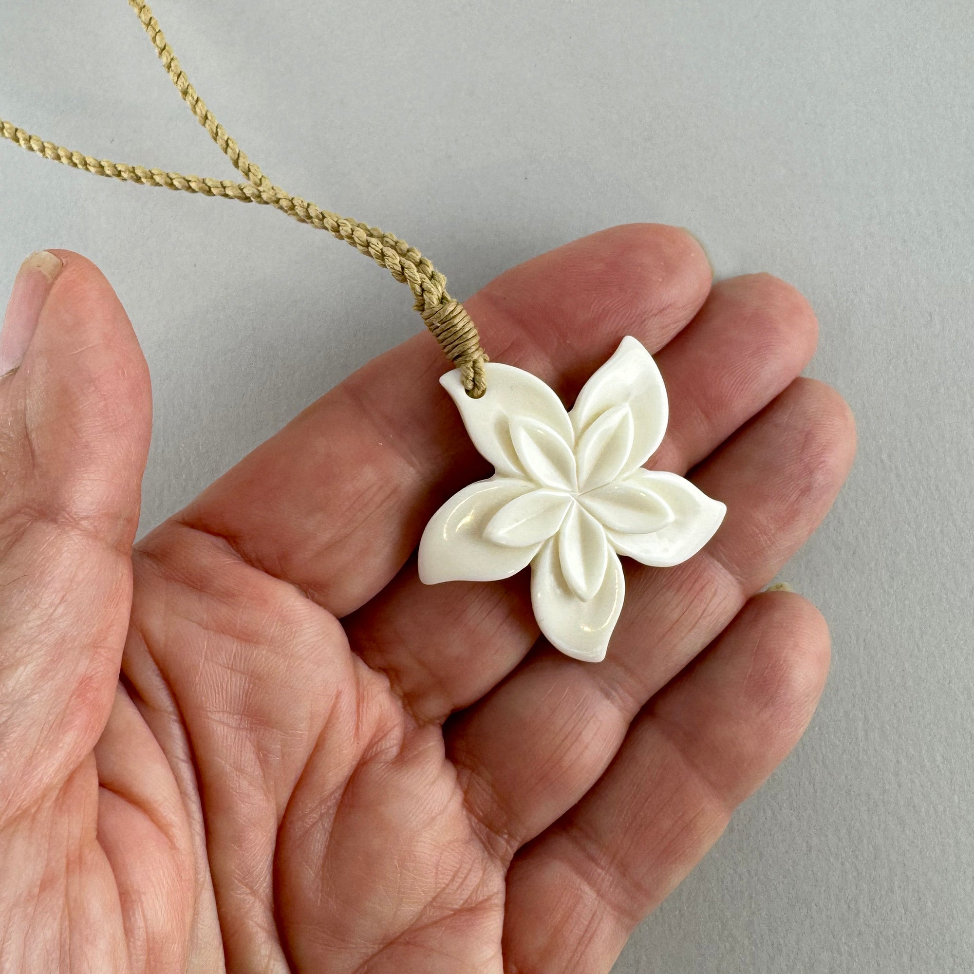 Beautiful Bone Flower Necklace with String Cord