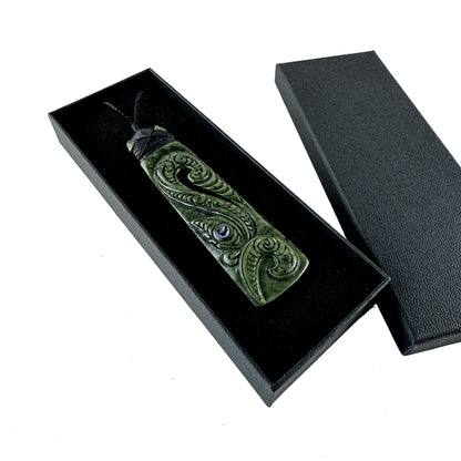Stunning Surface Carved Genuine NZ Greenstone 13cm Toki Necklace