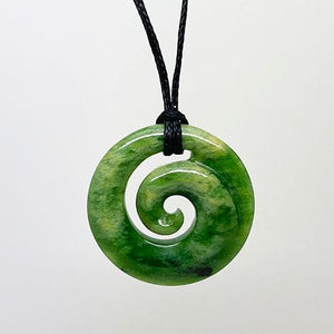 Genuine Ngai Tahu Greenstone Maori Koru Circle Necklace