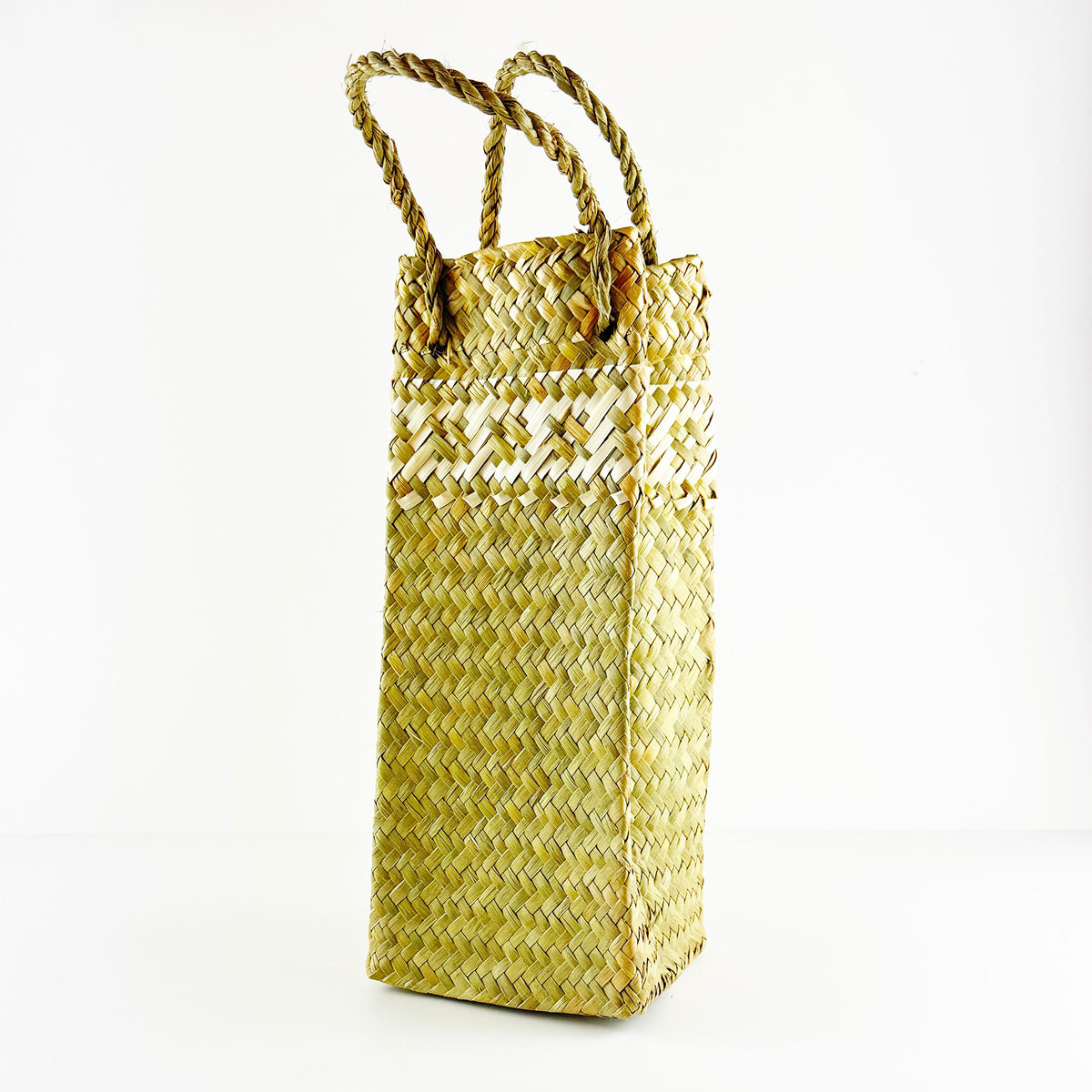 Full Size Wine Bottle Vietnamese Flax Bag