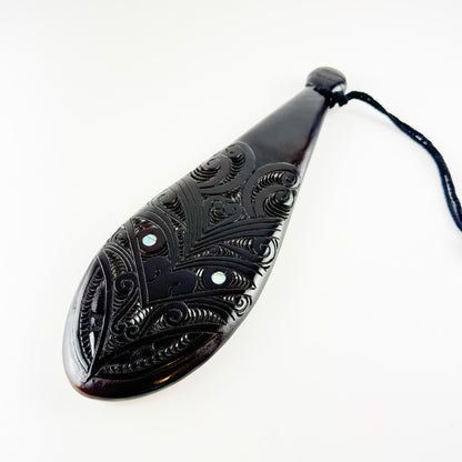 Mahogany Maori Patu