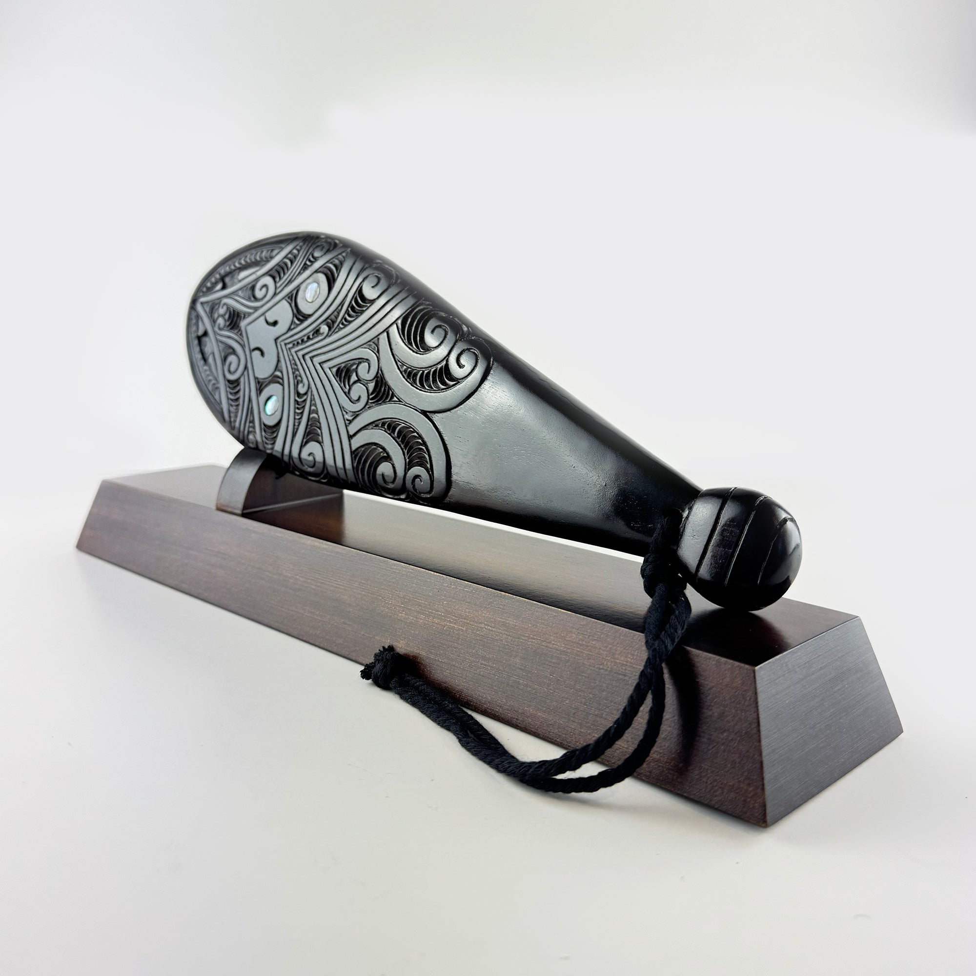 Mahogany Maori Patu