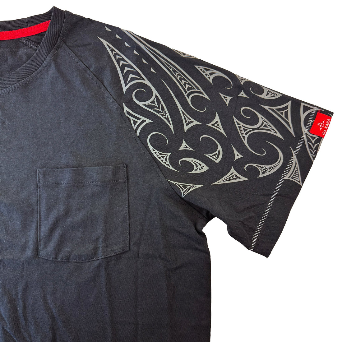 Dark Grey Kia Kaha Mens Māori Tattoo T-shirt - ShopNZ