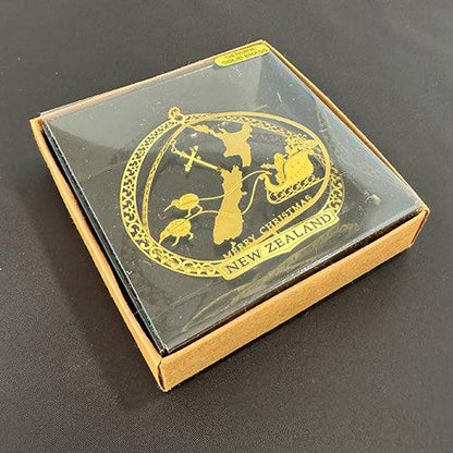 Elegant Gold New Zealand Christmas Ornament - ShopNZ