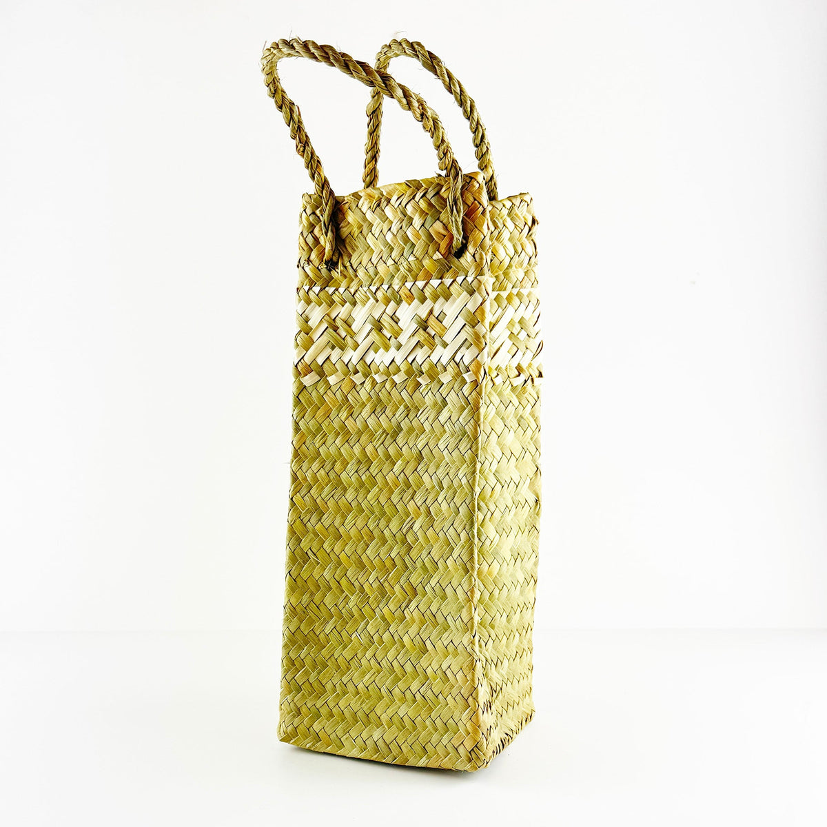 Full Size Wine Bottle Vietnamese Flax Bag - ShopNZ