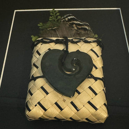 Genuine NZ Greenstone Heart Necklace Wall Art - ShopNZ