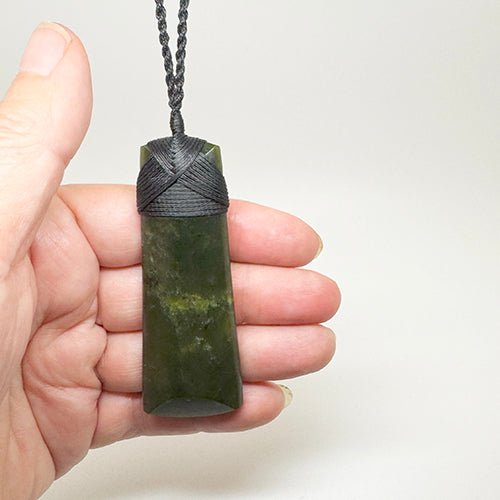 Large 7cm Genuine NZ Greenstone Toki Necklace - ShopNZ