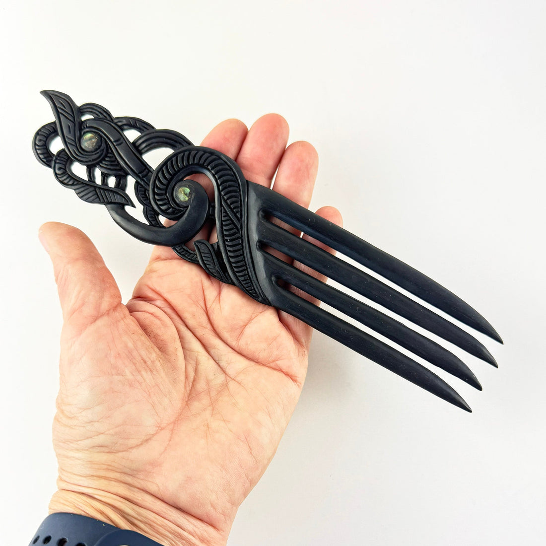 Large Hardwood Māori Manaia Heru Comb - ShopNZ
