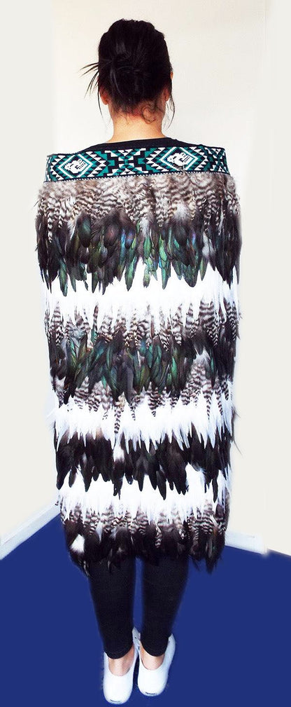 Maori Feather Korowai - White Jade Mottled Stripe - ShopNZ