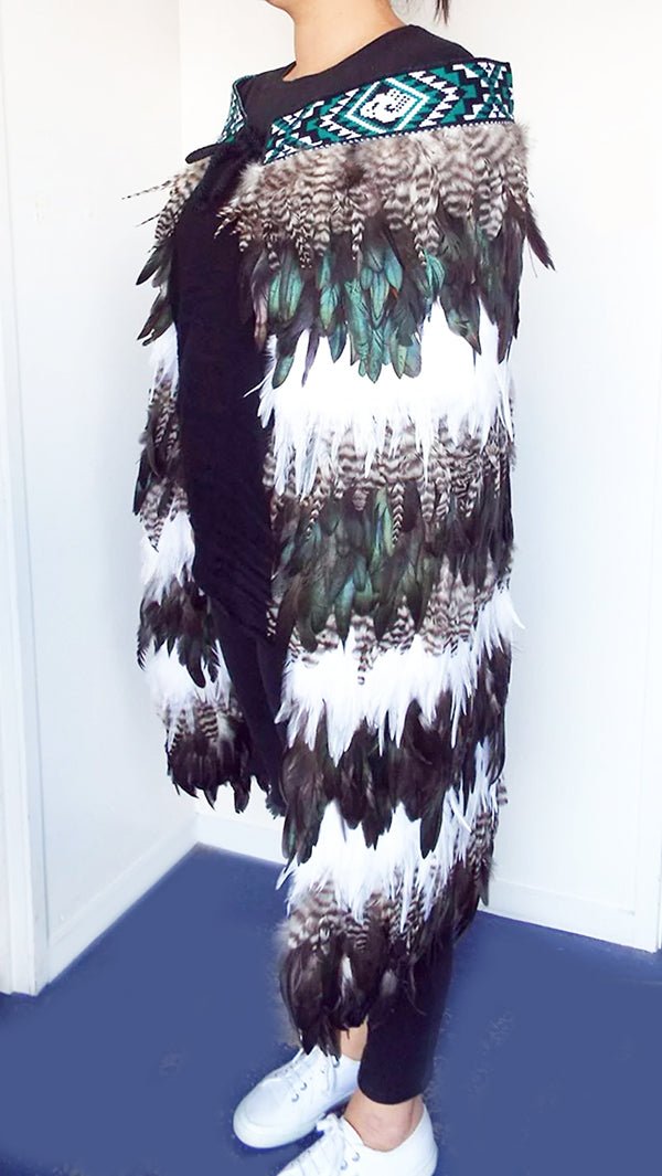 Maori Feather Korowai - White Jade Mottled Stripe - ShopNZ