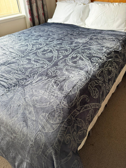 Māori Kowhaiwhai Rafter Pattern Soft and Thick Fleece Blanket - ShopNZ