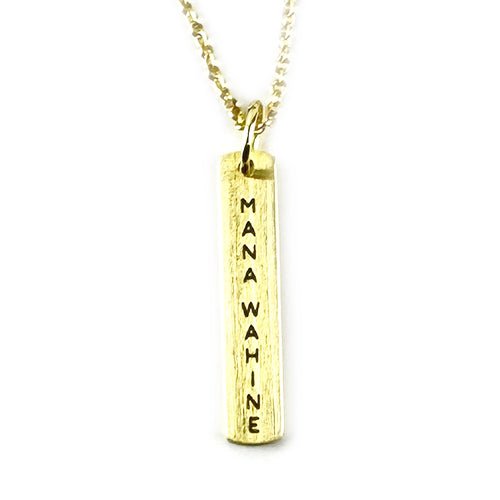 Māori Mana Wahine Strong Woman Gold Necklace - ShopNZ