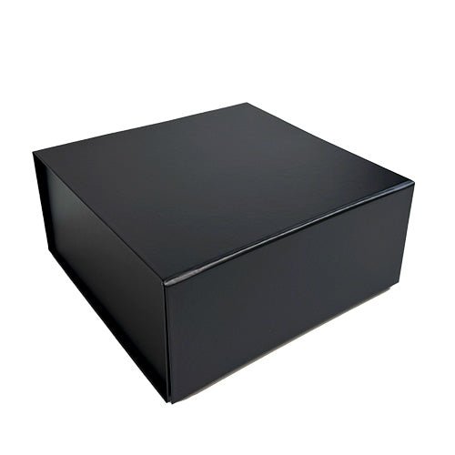 Maori Newborn Baby Boy Korowai and Toki Gift Box - ShopNZ