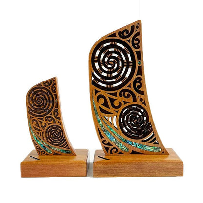 Mothers Day or Mums Birthday Waka Stern Post Taurapa Trophy - ShopNZ