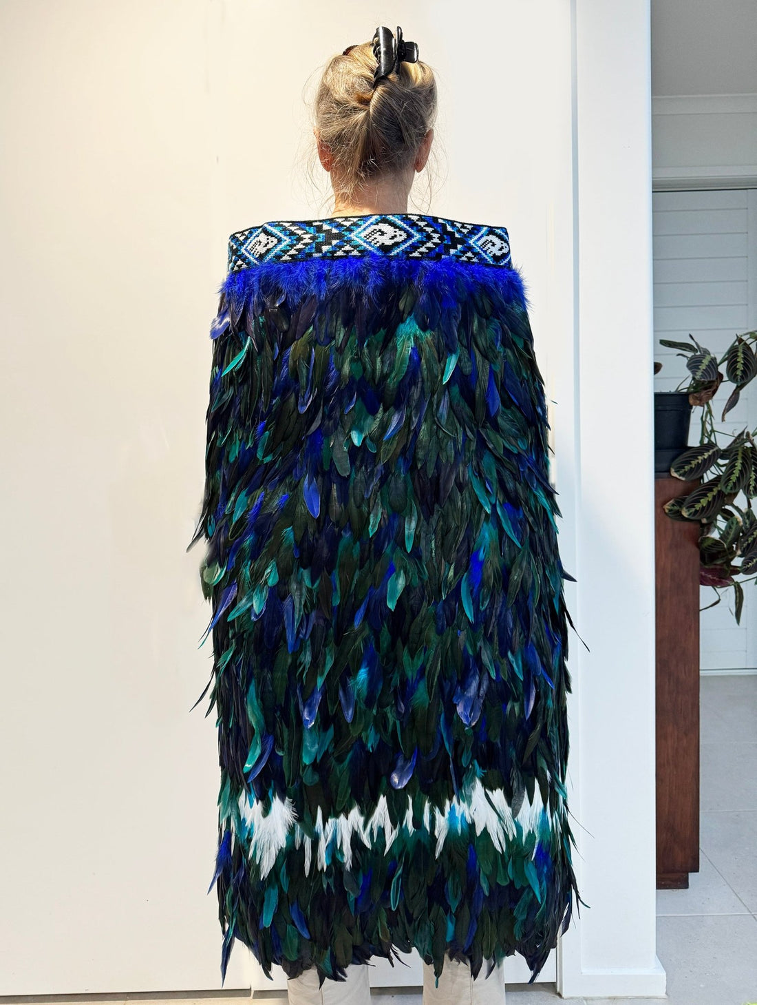Ngati Kahungunu Paua Blue Korowai - ShopNZ