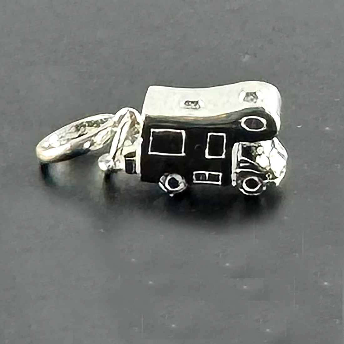 NZ Motor Home Sterling Silver Charm - ShopNZ