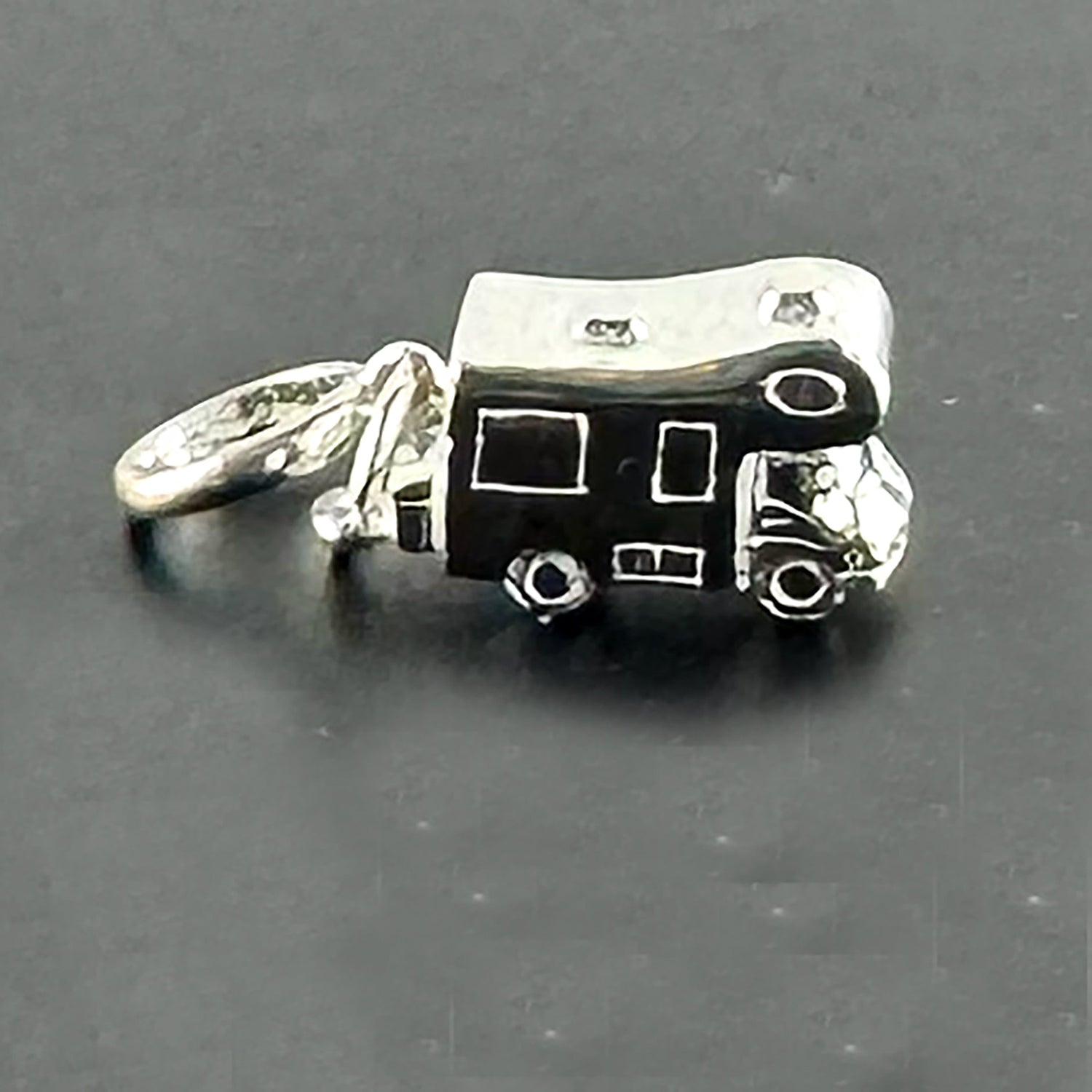 NZ Motor Home Sterling Silver Charm - ShopNZ