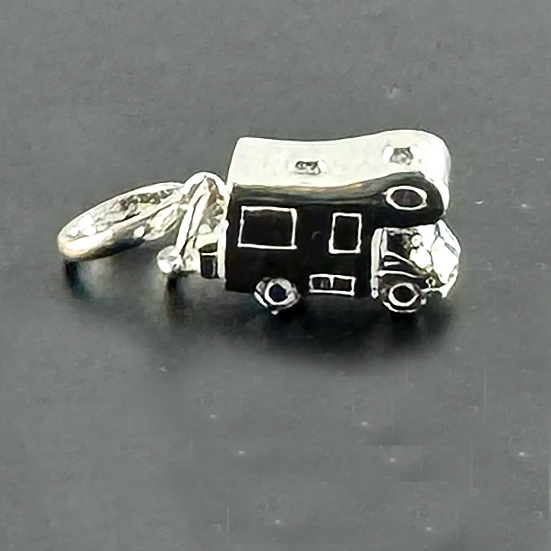 NZ Motor Home Sterling Silver Charm - ShopNZ