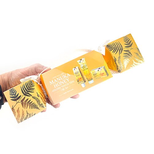 Pretty Manuka Honey Skincare Set in Christmas Cracker - ShopNZ