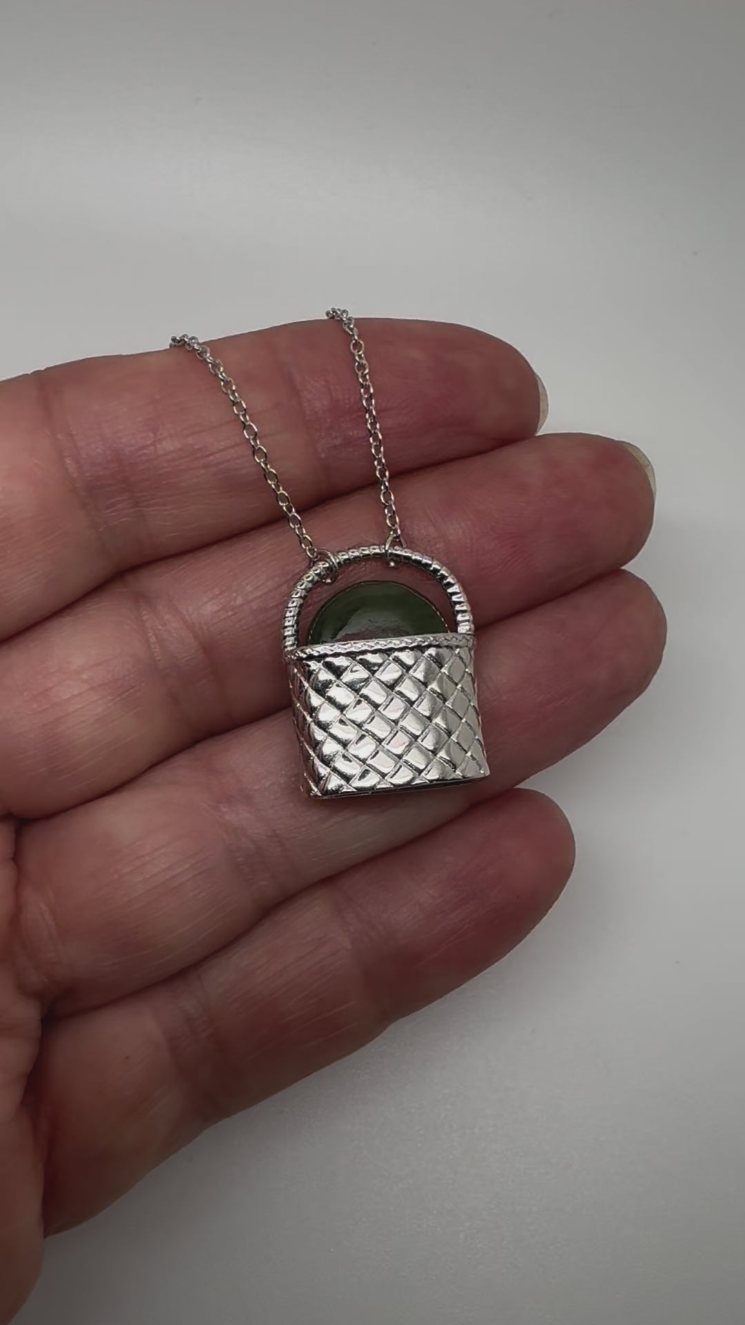 Beautiful Sterling Silver Maori Kete Bag Necklace with Pounamu Greenstone