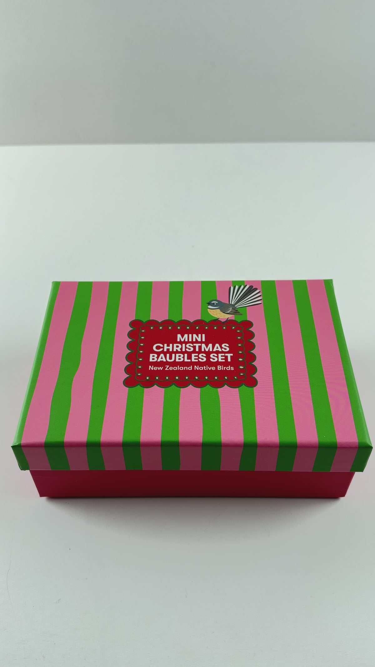 Set of 6 Pretty Native NZ Birds Christmas Baubles - Gorgeous Striped Balls