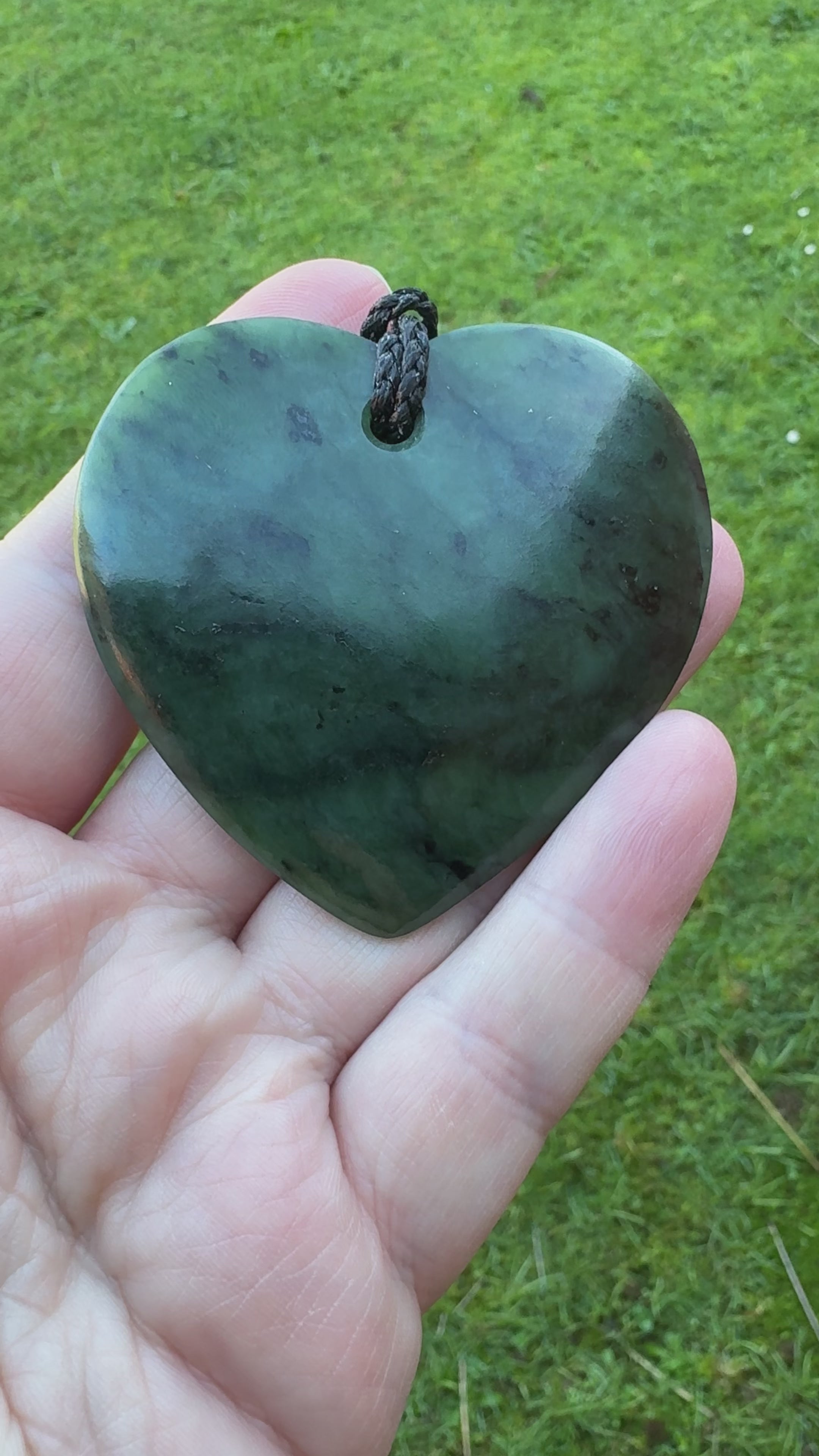 60mm Genuine NZ Greenstone Manawa Heart Necklace