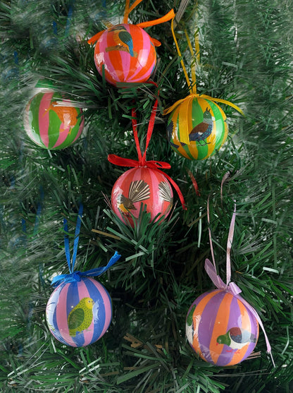 Set of 6 Pretty Native NZ Birds Christmas Baubles - Gorgeous Striped Balls - ShopNZ