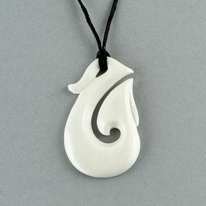 Small Māori Bone Hei Matau Fish Hook Necklace - ShopNZ