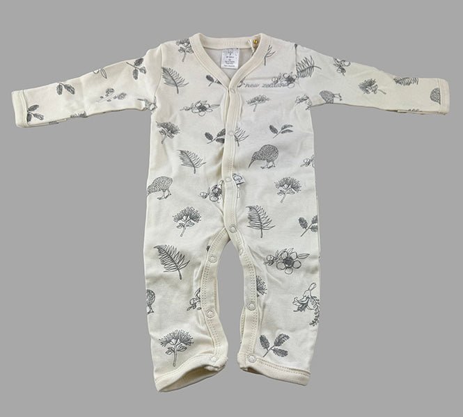 Souvenir Newborn Baby Romper Set Blanket and Kiwi Toy Gift Box - ShopNZ