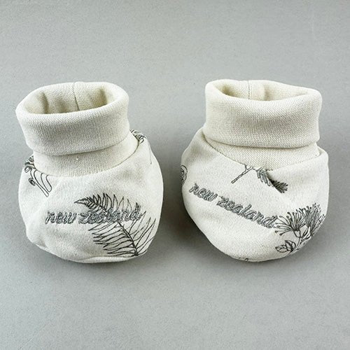 Souvenir Newborn Baby Romper Set Blanket and Kiwi Toy Gift Box - ShopNZ