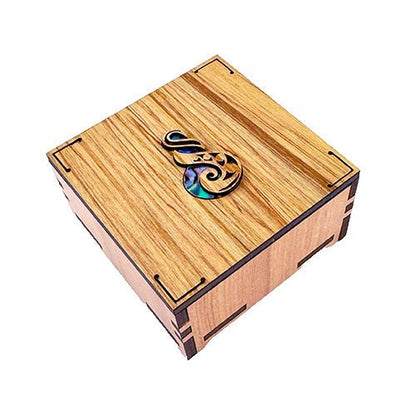 Square Rimu Maori Love Twist Jewellery Box - ShopNZ