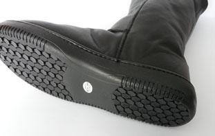 NZ Black Leather and Sheepskin Ugg Boots - ShopNZ