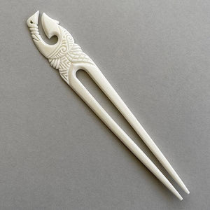 Maori Bone Carved Hook Heru Hair Comb - ShopNZ
