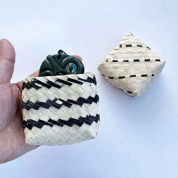 Flax Kete Box for Jewellery or Small Soaps and Gifts - ShopNZ