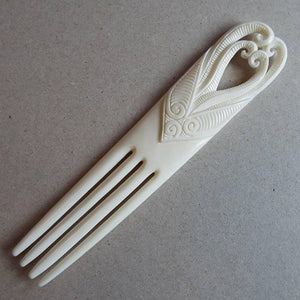 Maori Bone Koru Heru Comb - ShopNZ