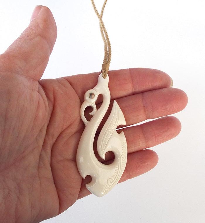 Maori Bone Manaia Necklace With String Cord – ShopNZ